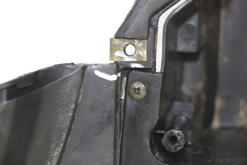 photo de TAPA REPOSAPIES BAOTIAN TRAVEL SPIRIT 50 (2010 - 2012) - Recambio usado revisado