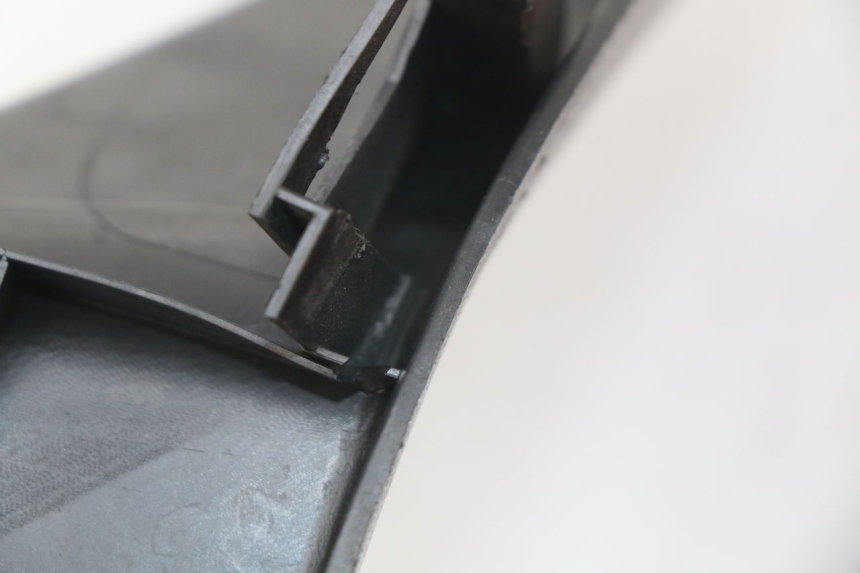 photo de TAPA REPOSAPIES PEUGEOT TWEET 4T 50 (2018 - 2022) - Detalle de la pieza