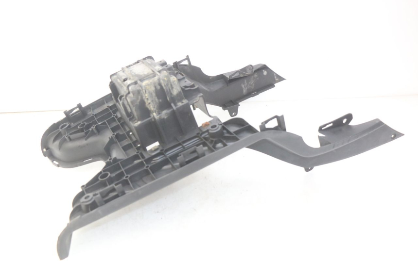 photo de ESTRIBO PEUGEOT TWEET 4T 50 (2010 - 2014) - Primer plano técnico