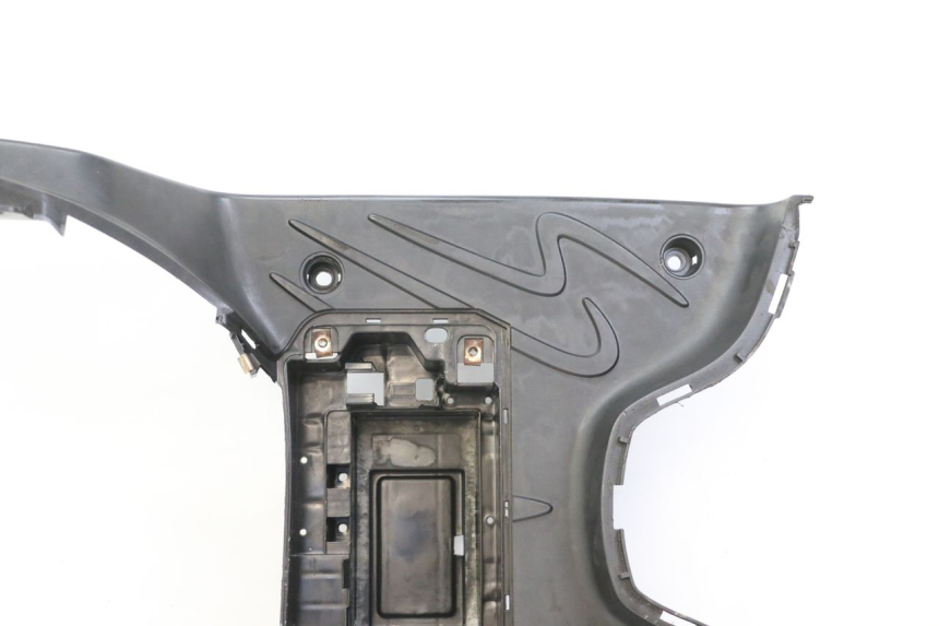 photo de TAPA REPOSAPIES PEUGEOT TWEET 4T 50 (2018 - 2022) - Otra vista del artículo