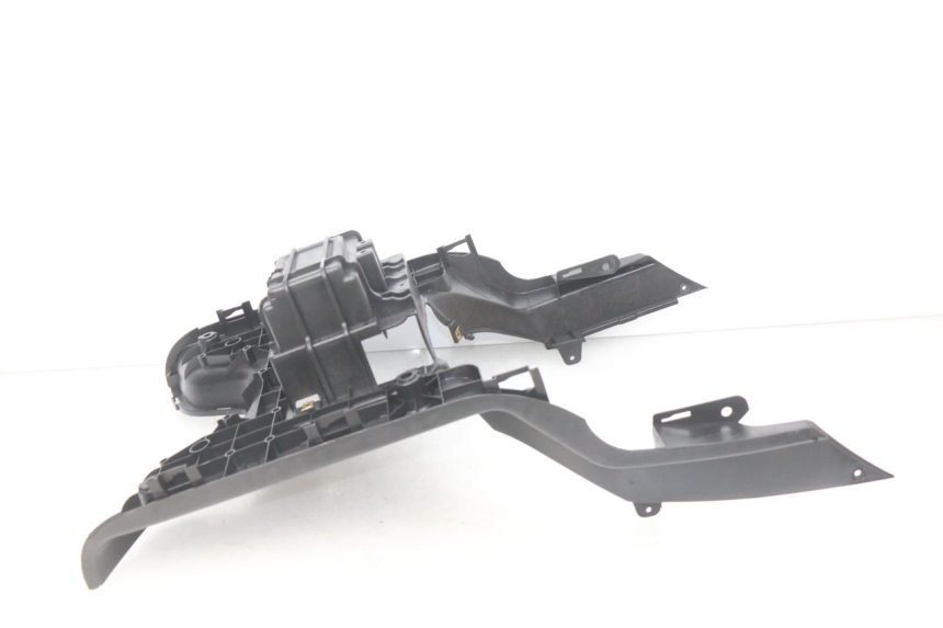 photo de TAPA REPOSAPIES PEUGEOT TWEET ACTIVE 4T 50 (2018 - 2022) - Otra perspectiva