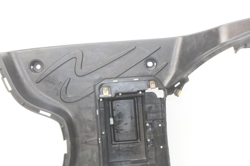 photo de TAPA REPOSAPIES PEUGEOT TWEET ACTIVE 4T 50 (2018 - 2022) - Marcados y referencias originales