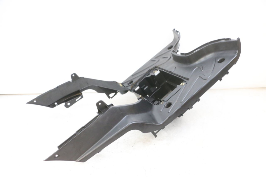 photo de TAPA REPOSAPIES PEUGEOT TWEET PRO EFI 4T 50 (2021 - 2022) - Recambio usado revisado