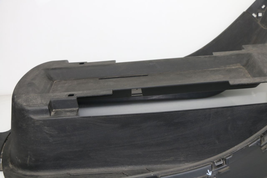 photo de TAPA REPOSAPIES RENAULT TWIZY 45 (2012 - 2019) - Otra perspectiva