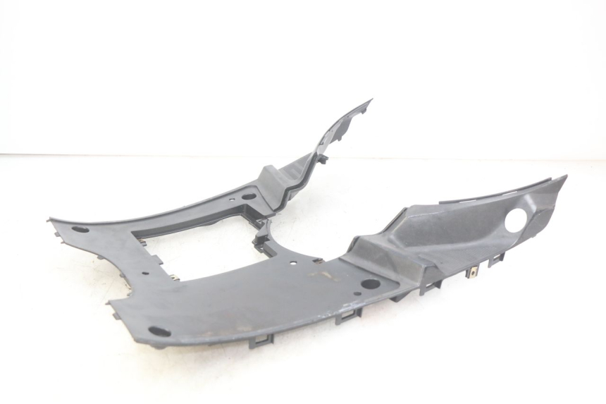 photo de ESTRIBO PEUGEOT V-CLIC VCLIC 50 (2007 - 2013) - Detalles de los puntos de fijación