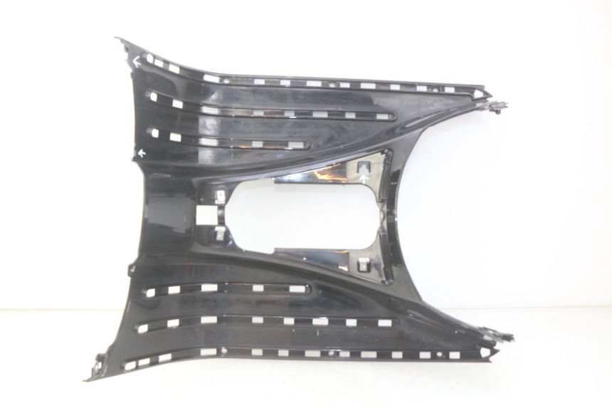 photo de TAPA REPOSAPIES PIAGGIO VESPA GTS SUPER IE 125 (2009 - 2016) - Vista principal