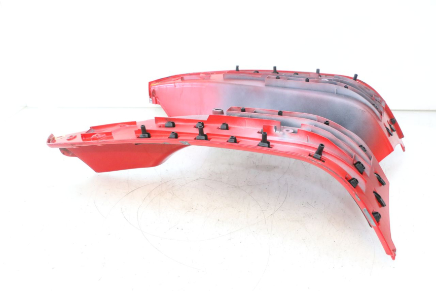 photo de ESTRIBO PIAGGIO VESPA S 2T 50 (2007 - 2014) - Detalle de la pieza