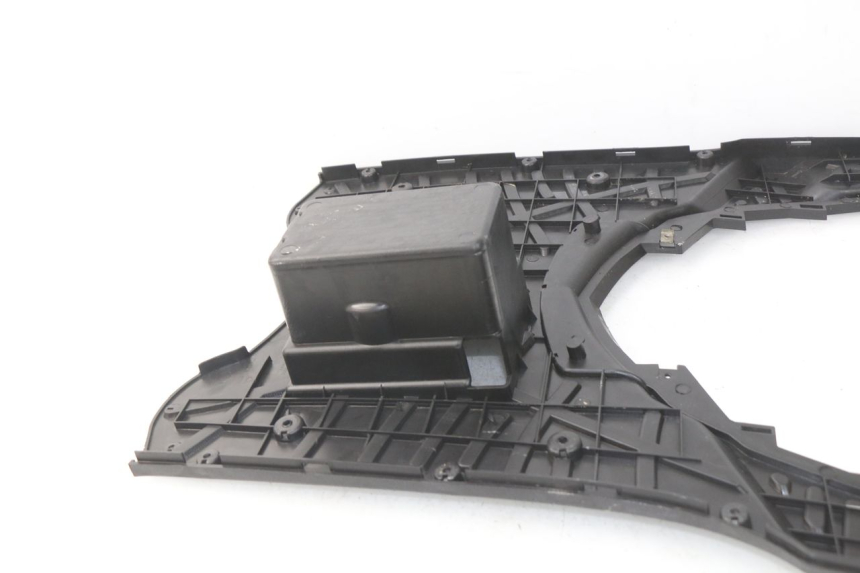 photo de TAPA REPOSAPIES EUROCKA VIRTUALITY GT 4T 50 (2011 - 2017) - Detalle de la pieza