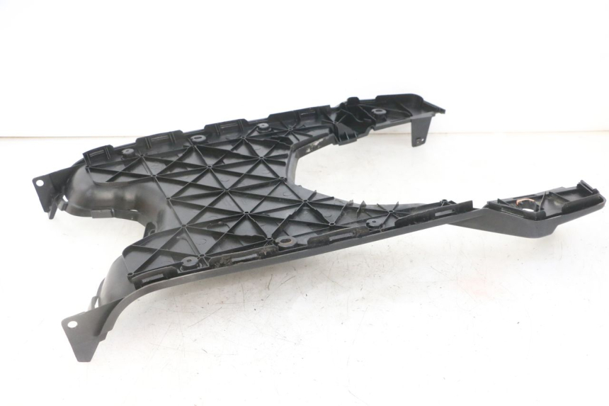 photo de ESTRIBO PEUGEOT VIVACITY NEW 2T 50 (2008 - 2017) - Detalle de la pieza