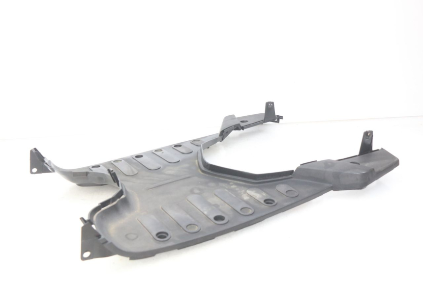 photo de ESTRIBO PEUGEOT VIVACITY NEW 4T 50 (2008 - 2017) - Detalles de los puntos de fijación