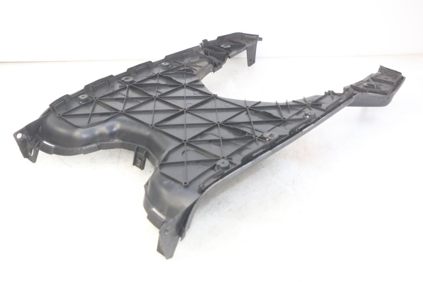 photo de ESTRIBO PEUGEOT VIVACITY NEW 4T 50 (2008 - 2017) - Detalle de la pieza