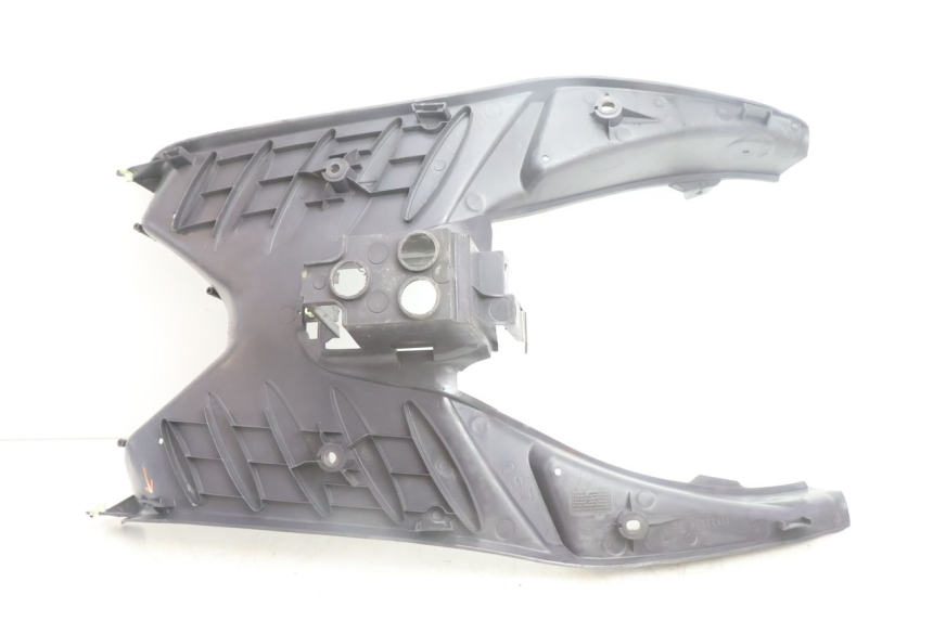 photo de TAPA REPOSAPIES PEUGEOT VIVACITY 100 (1999 - 2008) - Primer plano técnico