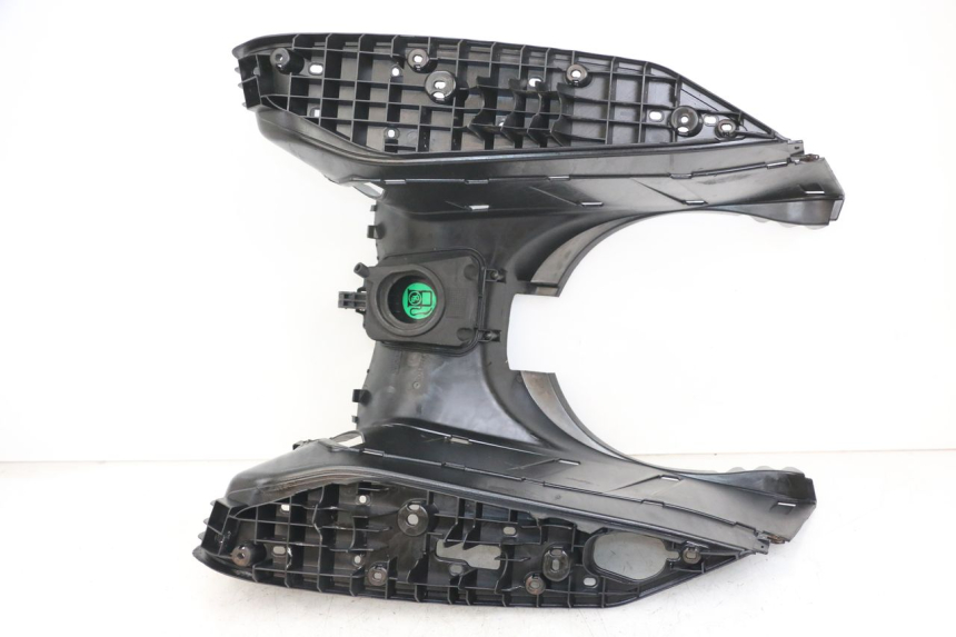 photo de ESTRIBO YAMAHA X-MAX XMAX 250 (2006 - 2009) - Primer plano técnico