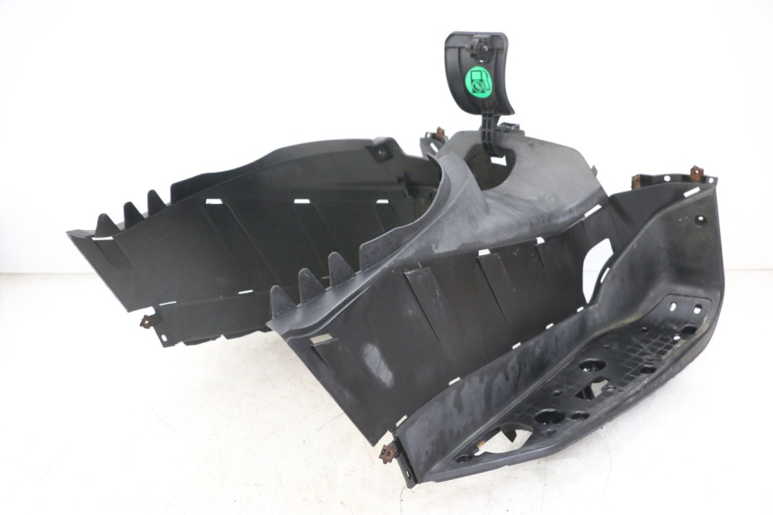 photo de ESTRIBO YAMAHA X-MAX XMAX 250 (2006 - 2009) - Detalles de los puntos de fijación