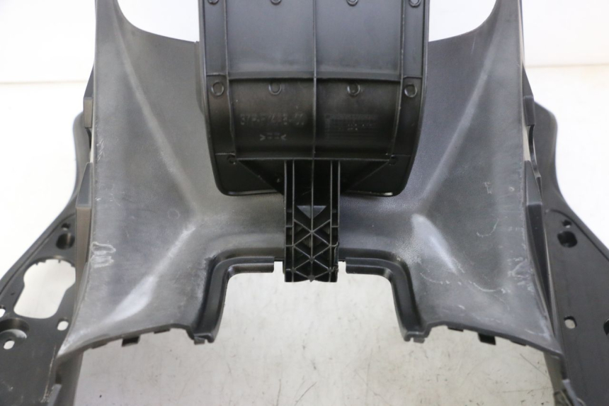 photo de ESTRIBO YAMAHA X-MAX XMAX 125 (2010 - 2013) - Detalle de la pieza