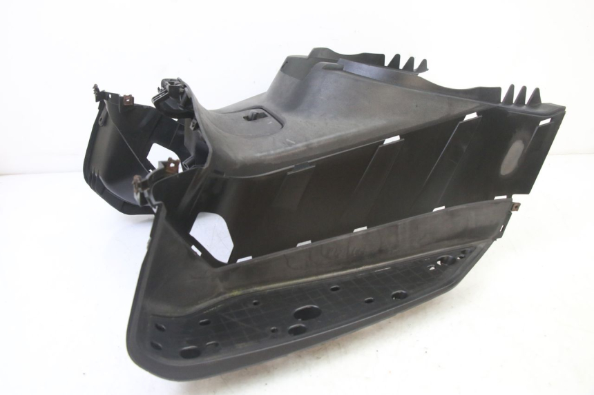 photo de ESTRIBO YAMAHA XMAX X-MAX 125 (2006 - 2009) - Primer plano técnico