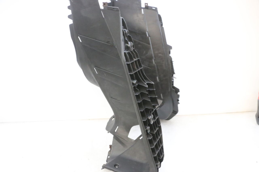 photo de ESTRIBO YAMAHA XMAX X-MAX 125 (2006 - 2009) - Zoom estado de uso