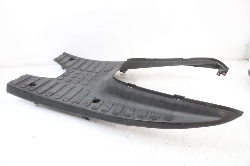 photo de TAPA REPOSAPIES YAMAHA YE ZEST 50 (1992 - 1998) - Otra perspectiva