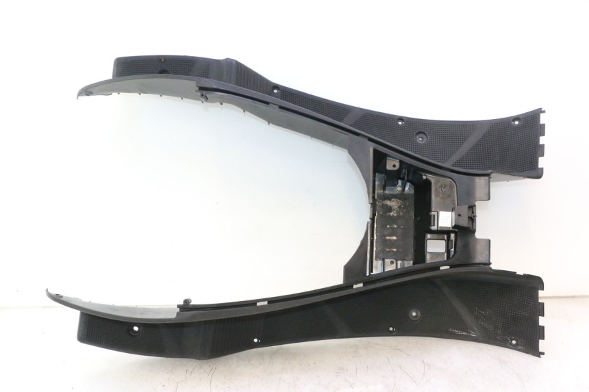 photo de TAPA REPOSAPIES YAMAHA YP MAJESTY 125 (2002 - 2006) - Vista principal