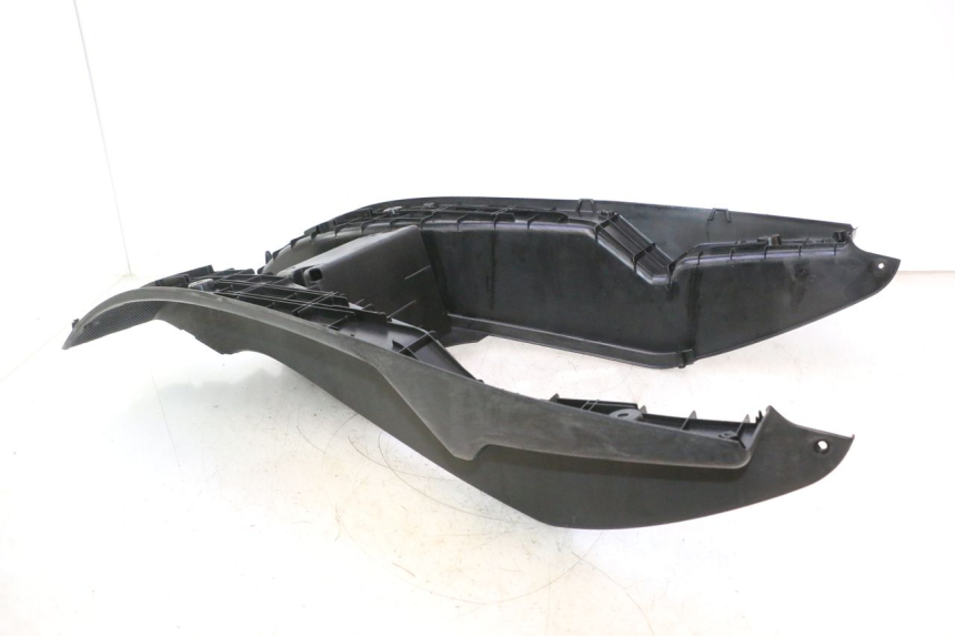 photo de TAPA REPOSAPIES YAMAHA YP MAJESTY 125 (2002 - 2006) - Vista principal