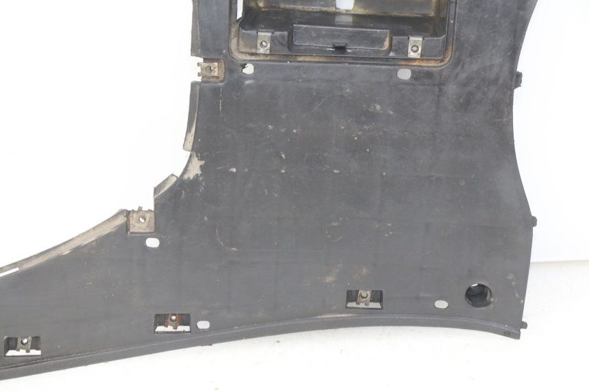 photo de ESTRIBO YIYING YY50QT-10 50 (2007 - 2022) - Estado de la superficie y material