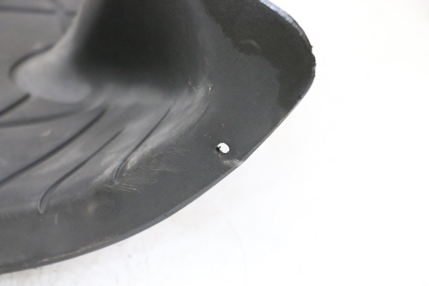 photo de ESTRIBO PIAGGIO ZIP 2T 50 (2009 - 2019) - Estado de la superficie y material