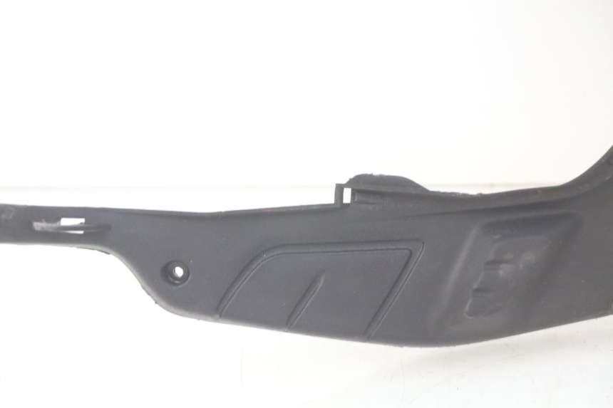 photo de ESTRIBO PIAGGIO ZIP 4T 50 (2018 - 2020) - Recambio usado revisado