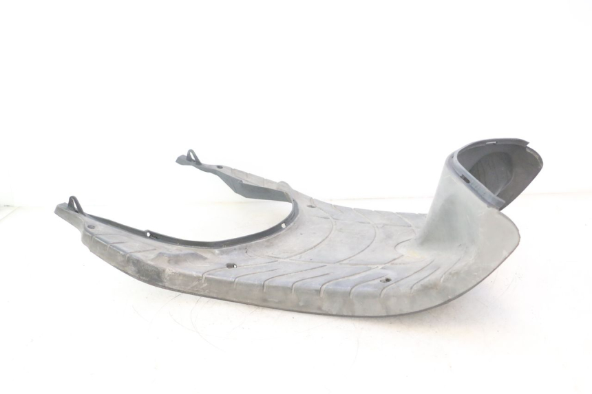 photo de TAPA REPOSAPIES PIAGGIO ZIP 4T 50 (2006 - 2017) - Características distintivas