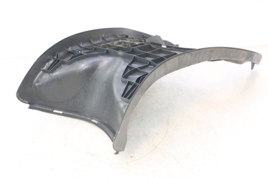photo de TAPA REPOSAPIES PIAGGIO ZIP 4T 50 (2006 - 2017) - Vista general del producto