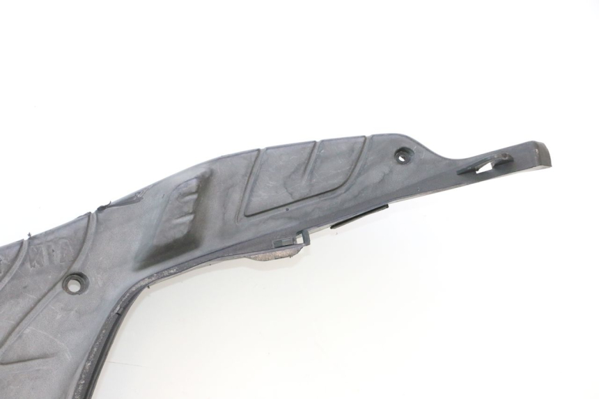 photo de TAPA REPOSAPIES PIAGGIO ZIP IGET 4T 50 (2021 - 2023) - Foto de producto adicional