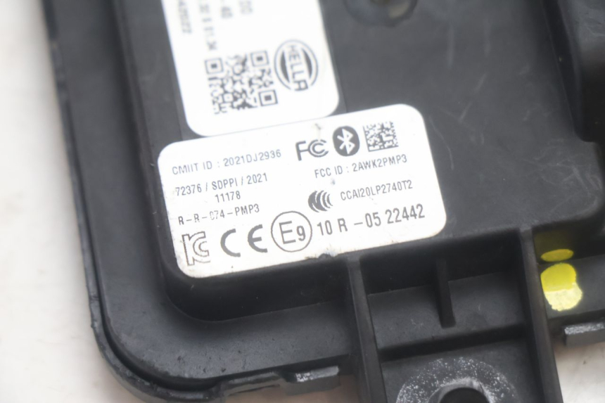 photo de MÓDULO DE INTERFAZ PIAGGIO MP3 HPE 530 (2022 - 2026) - Vista general del producto