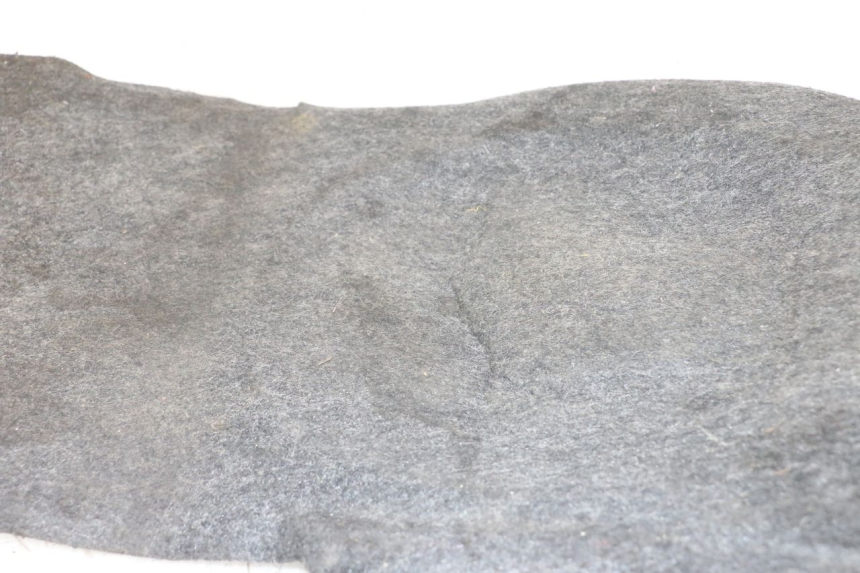 photo de COFRE ALFOMBRA HONDA FJS SILVERWING SILVER WING 600 (2001 - 2010) - Detalle de la pieza