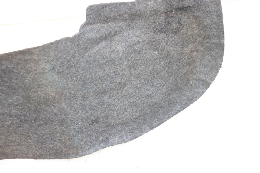 photo de COFRE ALFOMBRA HONDA FJS SILVERWING SILVER WING 600 (2001 - 2010) - Zoom estado de uso