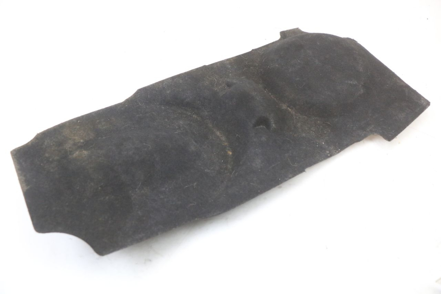 photo de COFRE ALFOMBRA DAELIM S3 125 (2010 - 2017) - Otra perspectiva