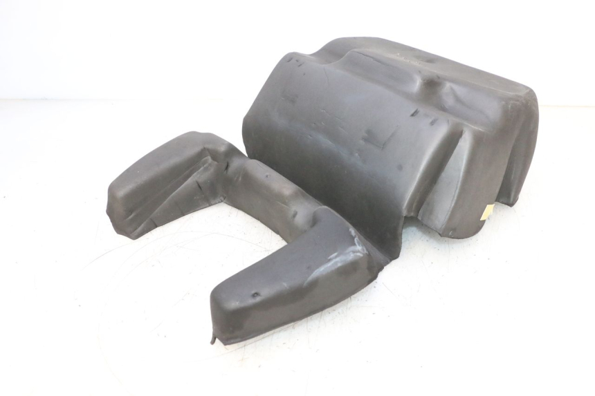 photo de COFRE ALFOMBRA PEUGEOT SATELIS COMPRESSOR K15 125 (2006 - 2009) - Zoom estado de uso