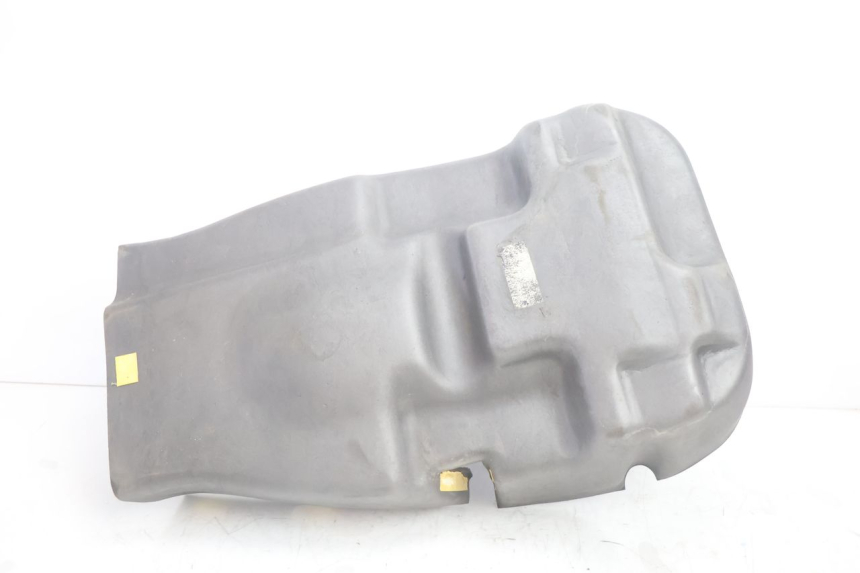 photo de COFRE ALFOMBRA PEUGEOT SATELIS 125 (2013 - 2018) - Primer plano técnico