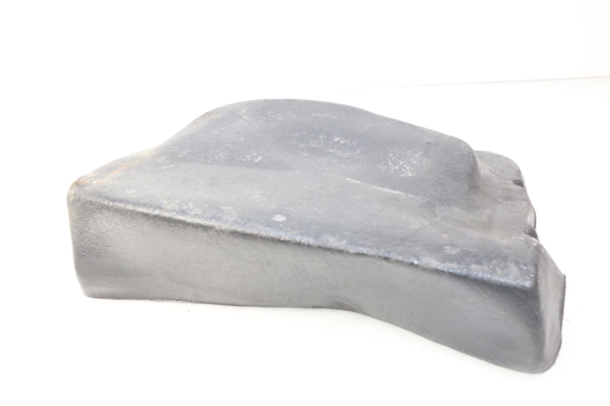 photo de MOQUETA BAÚL PIAGGIO X9 EVOLUTION 500 (2003 - 2005) - Zoom estado de uso