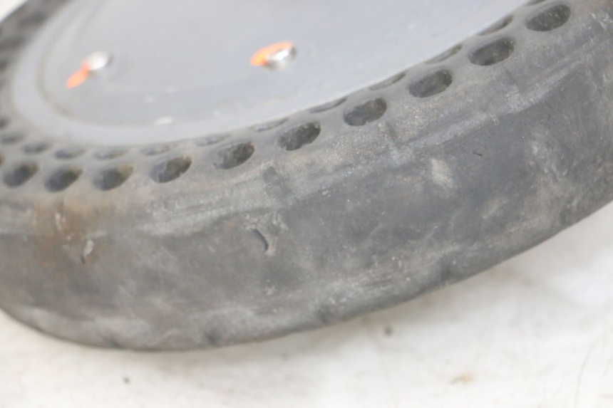 photo de MOTOR URBANGLIDE 100XS 1 - Primer plano técnico