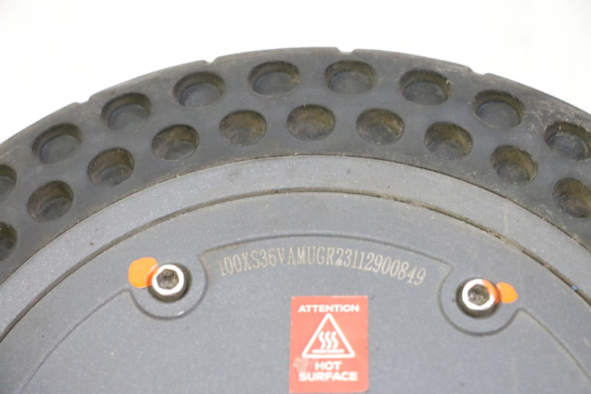 photo de MOTOR URBANGLIDE 100XS 1 - Marcados y referencias originales