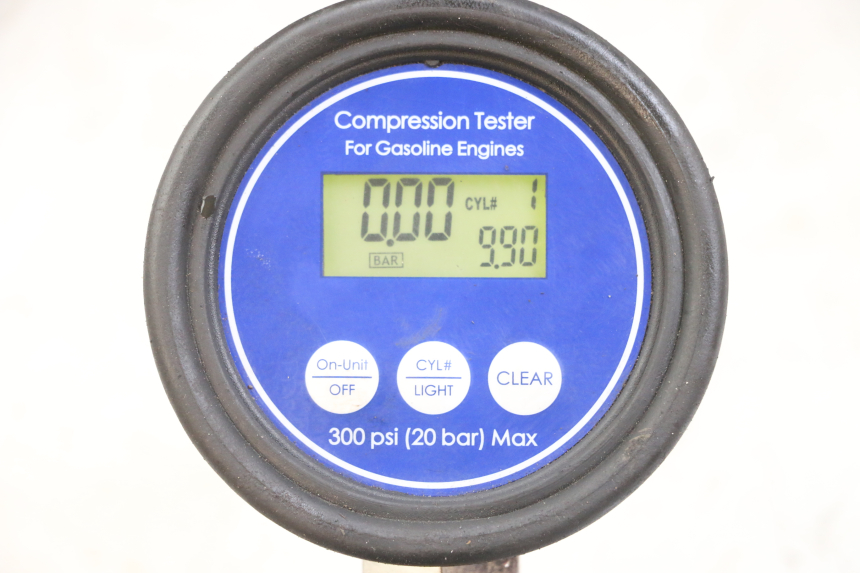 photo de MOTOR PEUGEOT 103 VOGUE VS2 50 (2004 - 2017) - Zoom sobre los componentes