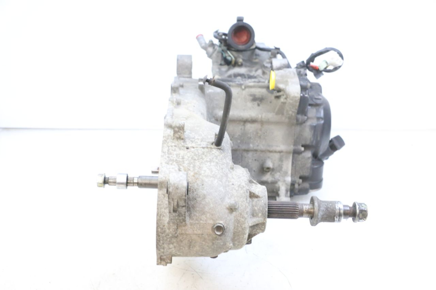 photo de MOTOR ADIVA AD3 300 (2014 - 2020) - Estado de la superficie y material