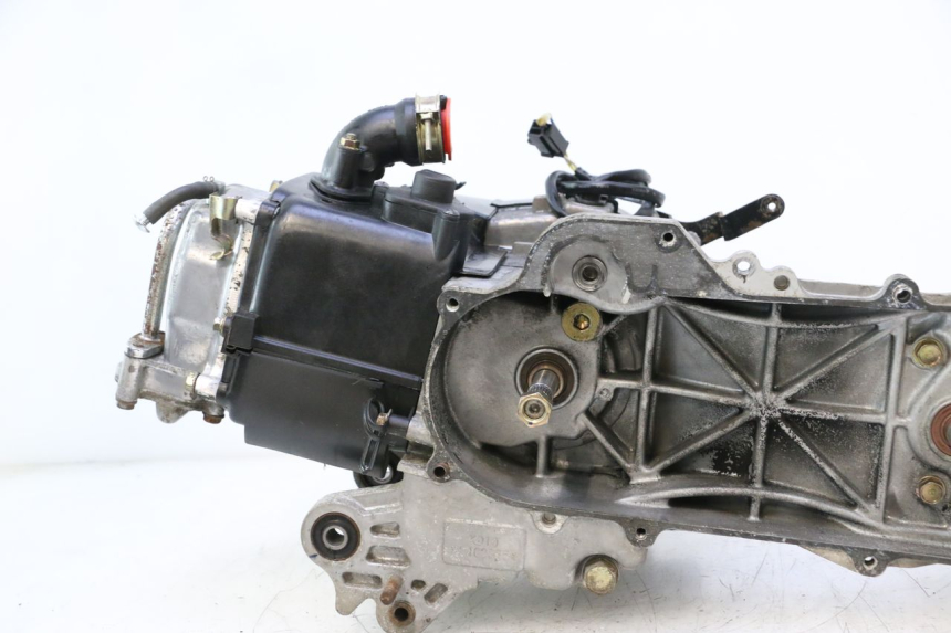 photo de MOTOR KYMCO AGILITY 4T 10" 50 (2005 - 2018) - Zoom calidad de ocasión