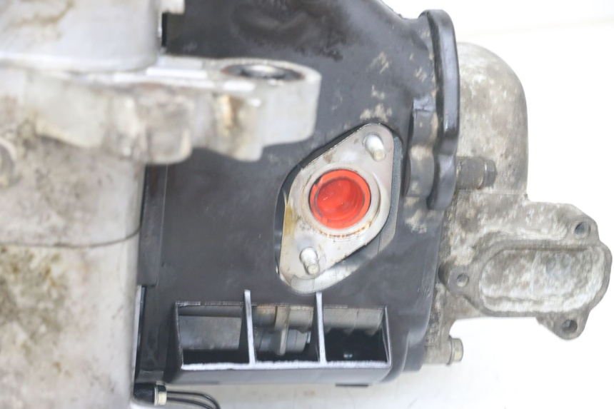 photo de MOTOR KYMCO AGILITY 4T 50 (2018 - 2022) - Zoom estado de uso