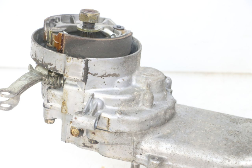 photo de MOTOR KYMCO AGILITY 4T 50 (2005 - 2018) - Zoom estado de uso