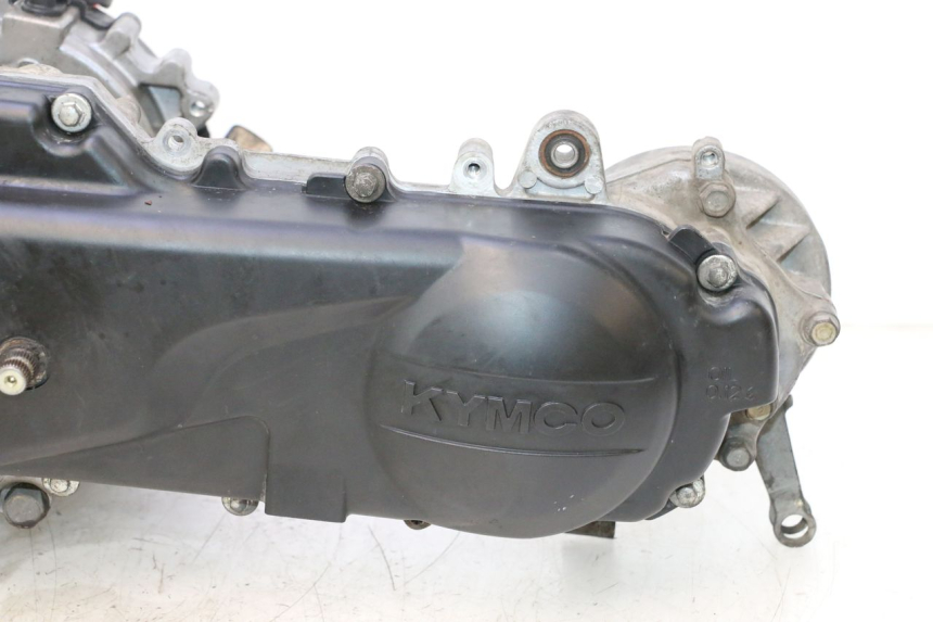 photo de MOTOR KYMCO AGILITY 4T 50 (2018 - 2022) - Zoom estado de uso