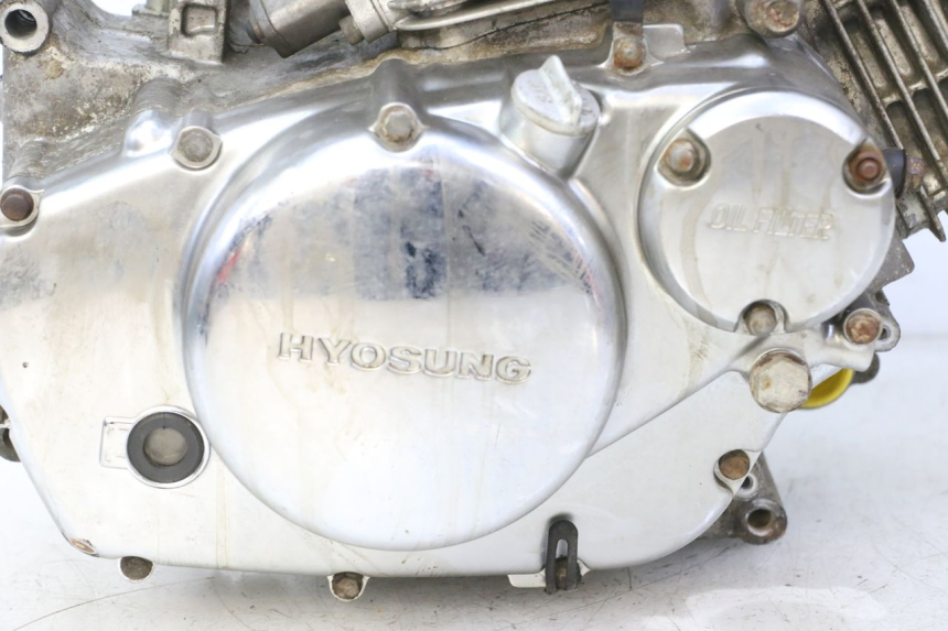 photo de MOTOR HYOSUNG GV AQUILA 125 (2000 - 2009) - Características distintivas