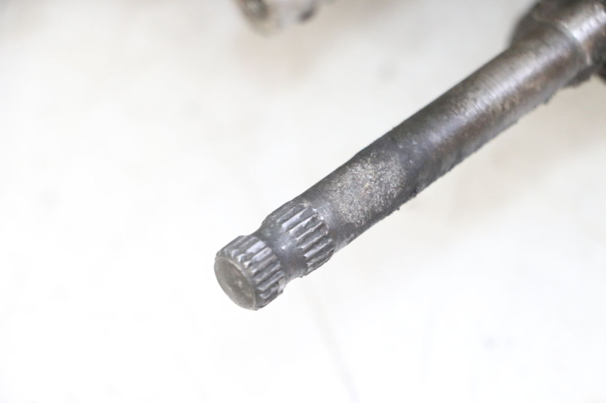 photo de MOTOR HYOSUNG GV AQUILA 125 (2000 - 2009) - Detalles de los puntos de fijación