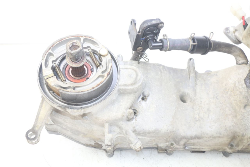 photo de MOTOR PGO BIG MAX 50 (2001 - 2009) - Otra perspectiva