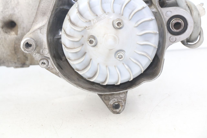 photo de MOTOR MBK BOOSTER NEXT GENERATION 50 (2004 - 2007) - Características distintivas