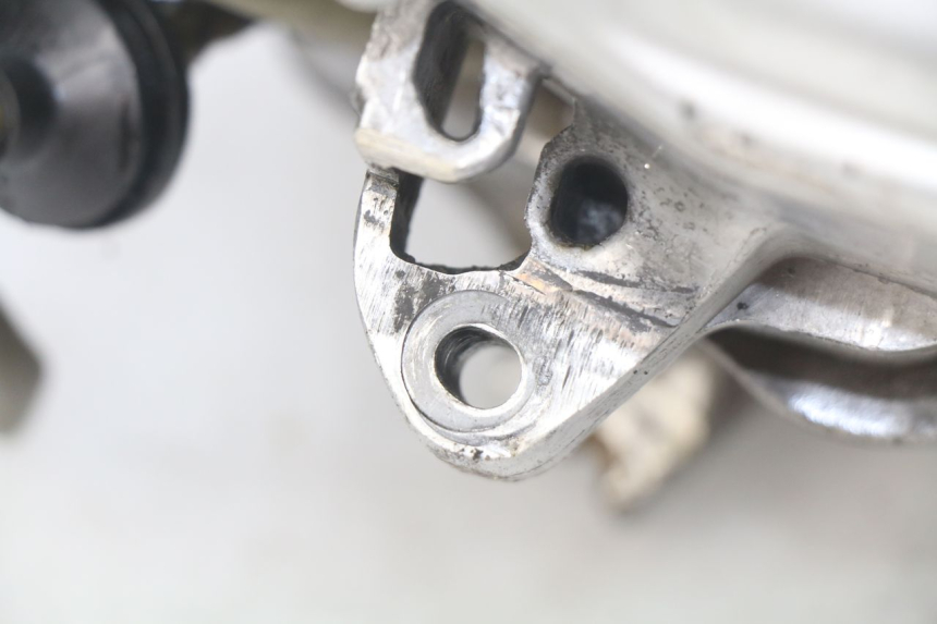 photo de MOTOR MBK BOOSTER SPIRIT 50 (1999 - 2003) - Detalles de los puntos de fijación